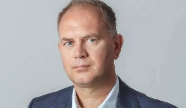 Георги Кадиев за промените в ББР: Уважаеми демократи, не махаме хората на Пеевски, за да сложим вашите